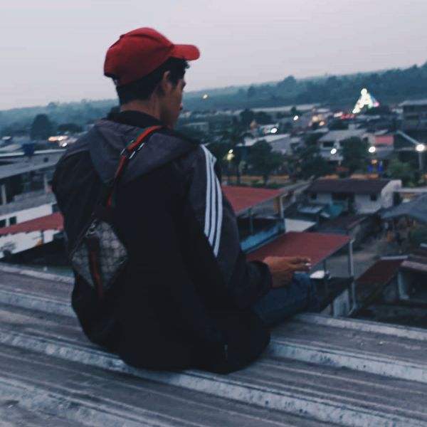 Listen to Mian Indiefy